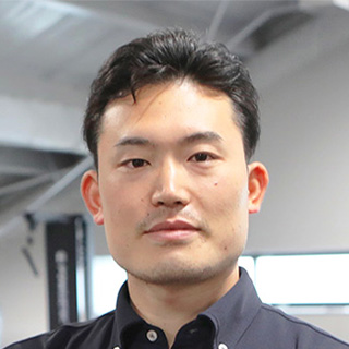 鈴木 元氏