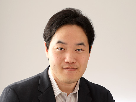 平井 祐希 氏